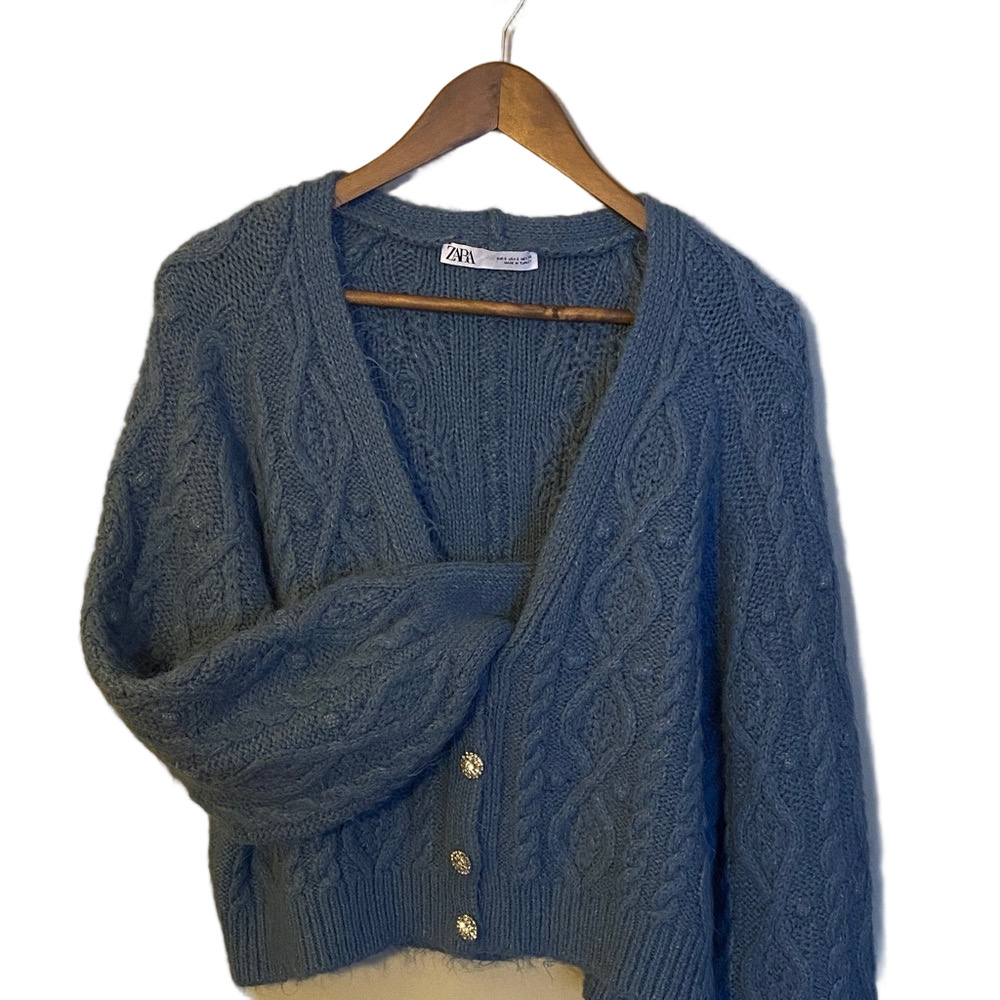 *Zara Chunky Blue/Periwinkle Cable Knit Cardigan with Rhinestone Buttons.